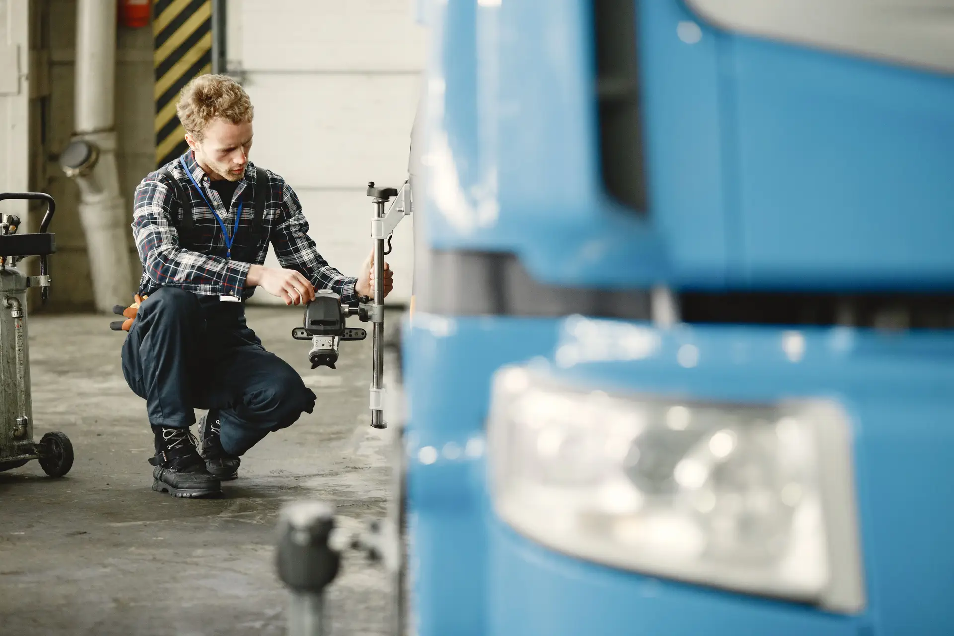 Wheel alignment service